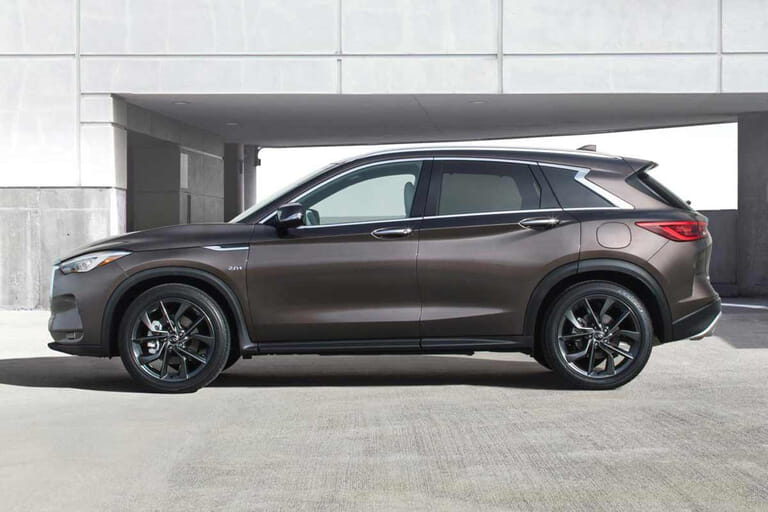 В России стартовали продажи нового Infiniti QX50